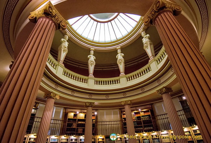 The circular Guimet library with its carytids